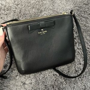 Black Kate spade cross body bag